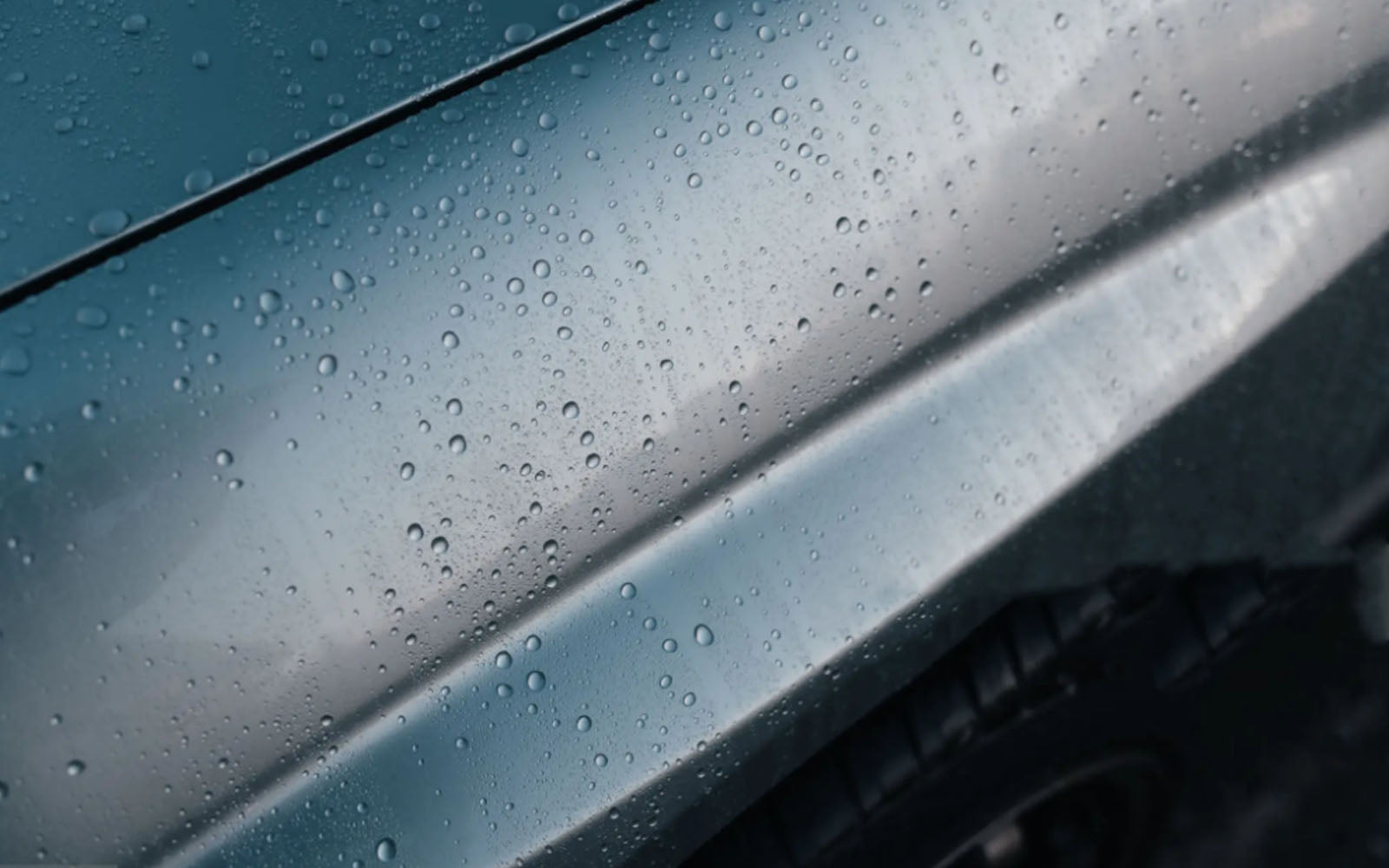 Water-based ceramic coating finish on cookware